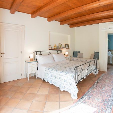 Agriturismo La Sorgente 卡梅拉诺 外观 照片